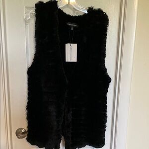 Adrienne Landau Elegant Black Vest